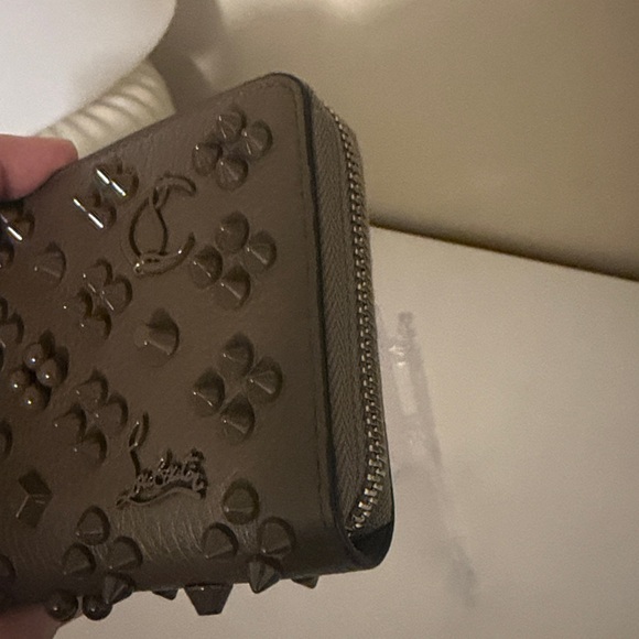 Christian Louboutin Panettone Calfskin Wallet Full Inclusion & COA - Picture 5 of 11